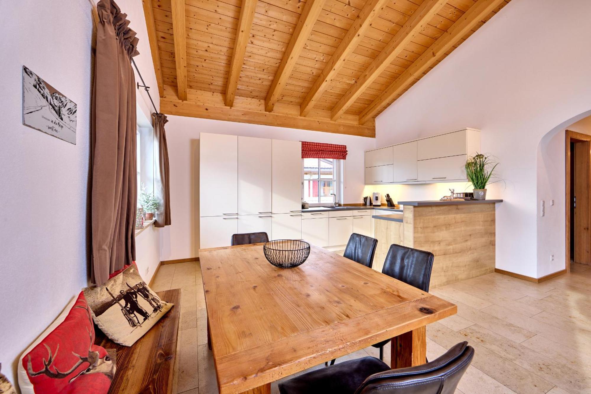Ferienwohnung Eckbauer Гармиш-Партенкирхен Экстерьер фото